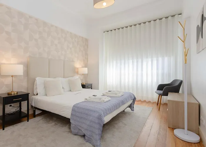 Apartman Liiiving In - Lovely Stylish *