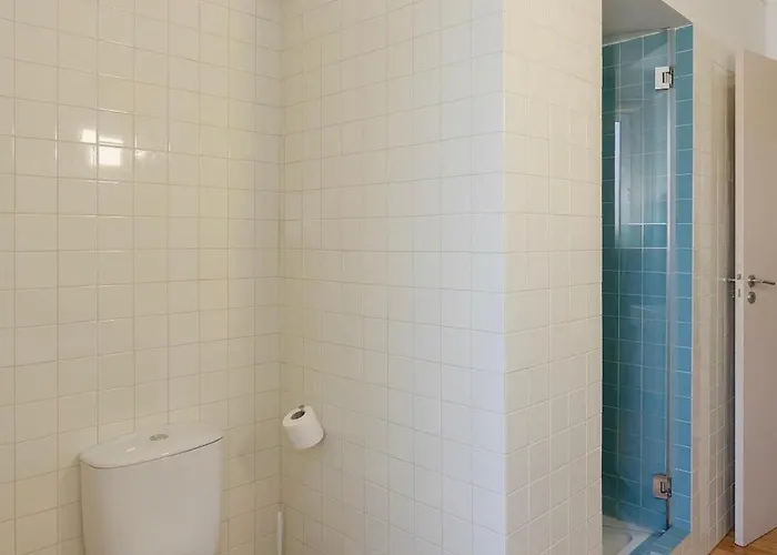 Apartman Liiiving In - Lovely Stylish