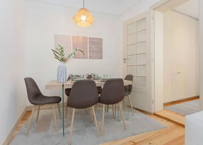 Apartman Liiiving In - Lovely Stylish *