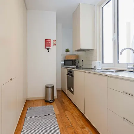 Apartment Liiiving In - Lovely Stylish