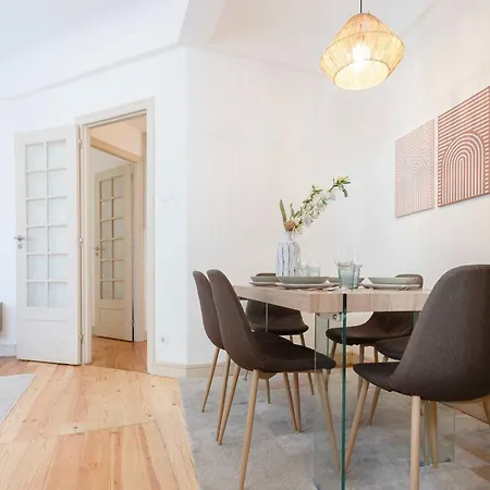 Liiiving In - Lovely Stylish Apartment Porto