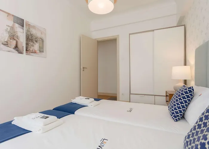 Liiiving In - Lovely Stylish Lejlighed Porto